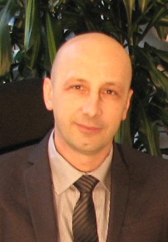Szandrik László